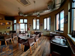 Pronájem restaurace, Praha - Kobylisy, Čumpelíkova, 82 m2