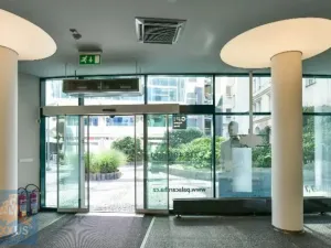 Pronájem obchodního prostoru, Praha - Nové Město, Na Poříčí, 127 m2