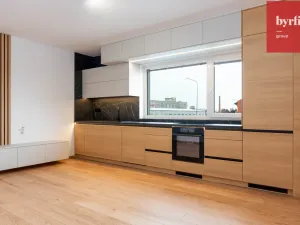Pronájem bytu 2+kk, Opava, Nákladní, 52 m2