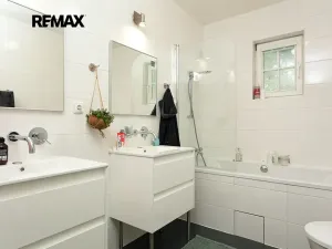 Pronájem vily, Praha - Nebušice, Na Malé Šárce, 302 m2