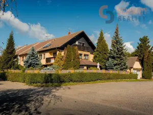 Prodej ubytování, Hlohovec, Dolní konec, 259 m2