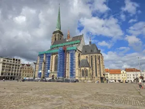 Pronájem obchodního prostoru, Plzeň, Bezručova, 35 m2