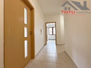 Pronájem bytu 3+1, Náchod, U Zastávky, 69 m2