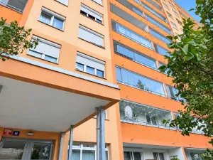 Prodej bytu 4+1, Praha - Řepy, Zrzavého, 83 m2