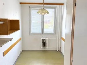 Prodej bytu 3+1, Praha - Řepy, Zrzavého, 83 m2