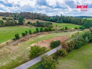 Pronájem zahrady, Milešov, 770 m2