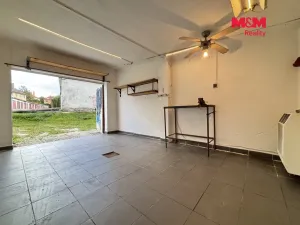 Prodej garáže, Jihlava, Evžena Rošického, 21 m2