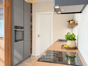 Prodej bytu 3+kk, Pardubice, Pod Vinicí, 103 m2
