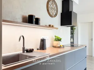 Prodej bytu 3+kk, Pardubice, Pod Vinicí, 103 m2