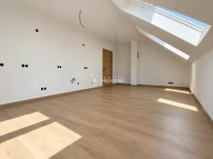 Prodej bytu 3+kk, Nučice, U zastávky, 99 m2