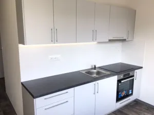 Prodej bytu 2+1, Ostrava, Za Školou, 58 m2