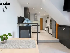 Prodej bytu 3+kk, Pardubice - Zelené Předměstí, Jana Palacha, 94 m2