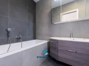 Prodej rodinného domu, Dubí, V Aleji, 206 m2