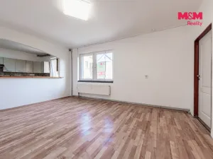 Prodej bytu 2+1, Kryry, náměstí Československé armády, 64 m2