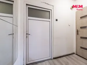 Prodej bytu 2+1, Kryry, náměstí Československé armády, 64 m2