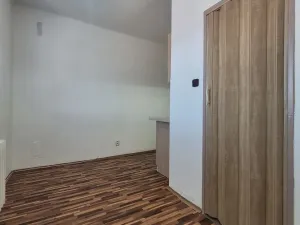 Pronájem bytu 2+1, České Budějovice, Jiřího z Poděbrad, 55 m2