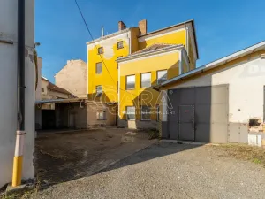 Prodej výrobních prostor, Ivančice, Palackého náměstí, 1196 m2