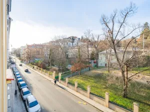 Pronájem bytu 1+1, Praha - Smíchov, Holečkova, 38 m2