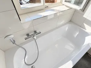 Pronájem bytu 2+kk, Praha - Smíchov, Holečkova, 93 m2