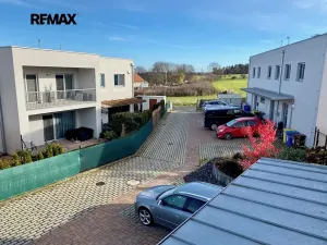 Pronájem rodinného domu, Mukařov, Na Kopci, 103 m2