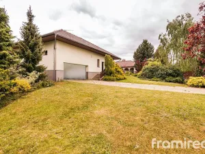 Prodej rodinného domu, Ohrobec, Krátká, 400 m2