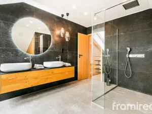 Prodej rodinného domu, Ohrobec, Krátká, 298 m2