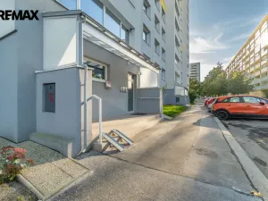 Pronájem bytu 2+kk, Praha - Chodov, V jezírkách, 45 m2