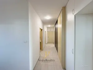 Pronájem bytu 3+1, Olomouc, Mošnerova, 82 m2