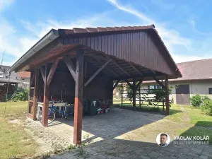 Prodej rodinného domu, Stěžery, Lipová, 196 m2