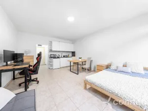 Prodej bytu 1+kk, Praha - Zbraslav, Spojařů, 32 m2