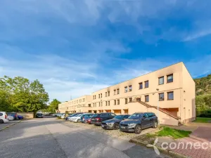 Prodej bytu 1+kk, Praha - Zbraslav, Spojařů, 32 m2
