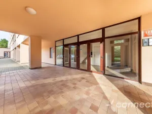 Prodej bytu 1+kk, Praha - Zbraslav, Spojařů, 32 m2