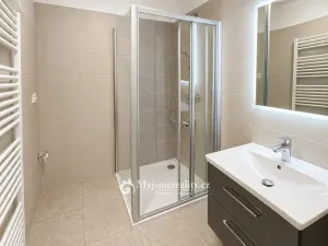 Pronájem bytu 1+1, Znojmo, Tovární, 49 m2