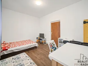 Pronájem pokoje, Sezemice, 30 m2