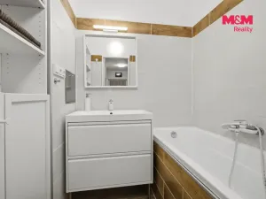 Prodej bytu 3+1, Tuchořice, 80 m2