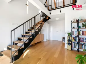 Prodej bytu 2+kk, Praha - Jinonice, Řeporyjská, 79 m2