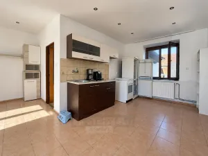 Pronájem bytu 1+1, Slavče, 62 m2
