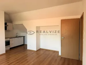Pronájem bytu 1+kk, Český Krumlov, U Cihelny, 37 m2