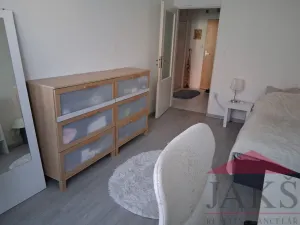 Pronájem bytu 2+kk, Telč - Telč-Staré Město, Komenského, 41 m2