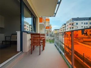 Pronájem bytu 2+kk, Praha - Dolní Chabry, Za Pískovnou, 50 m2