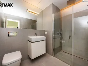 Pronájem bytu 2+kk, Praha - Vršovice, Altajská, 66 m2