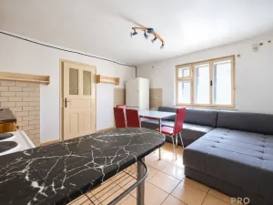Prodej rodinného domu, Kladruby nad Labem - Bílé Vchynice, 266 m2