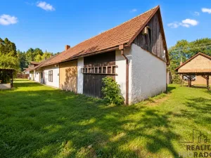 Prodej rodinného domu, Kladruby nad Labem - Bílé Vchynice, 266 m2