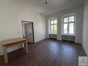 Prodej bytu 2+1, Karlovy Vary, Tylova, 70 m2