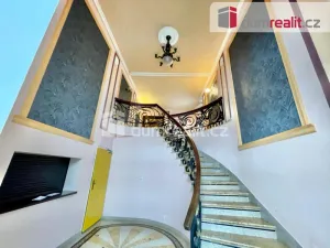 Prodej bytu 2+kk, Mariánské Lázně, Dusíkova, 76 m2