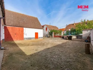 Prodej rodinného domu, Hostim, 130 m2