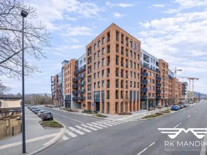 Pronájem bytu 1+kk, Praha - Smíchov, U Lihovaru, 28 m2