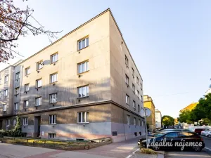 Pronájem bytu 1+kk, Praha - Žižkov, Biskupcova, 29 m2