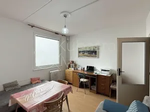 Prodej bytu 3+1, Chrudim, Na Větrníku, 72 m2