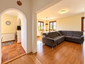 Prodej rodinného domu, Zlín - Kostelec, Květná, 220 m2